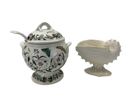 Large Portmeirion Botanic Garden soup tureen with cover and ladle H33cm and a Wedgwood nautilus shell centrepieceDimensions: 