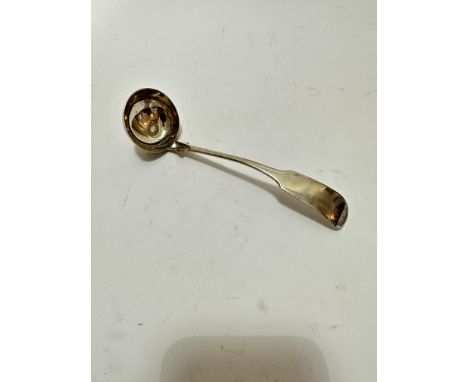 A George III Glasgow silver fiddle pattern toddy ladle, Glasgow 1831, (16.5cm) (34.9g)