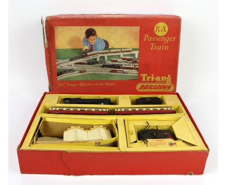 Tri-Ang Railways set RS.24 and Airfix and other plastic model kits,Condition Report:  Box worn, lid torn at corners, tape to 