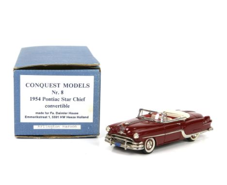 Conquest Models Nr. 6, 1957 Imperial Crown 4-door Southampton hardtop, Deep ruby metallic and mist grey, boxed,Condition Repo