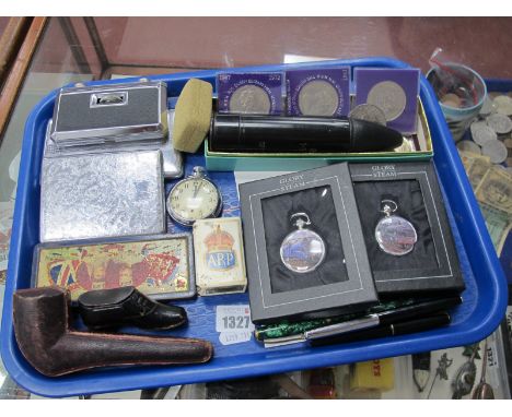 Conway Stewart 85L, Parker 17 Lady and Platinum 100 Pens, Sheffield United 1996 menu, coinage, smokers pipe, boot snuff box, 