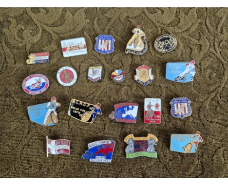 Small collection of vintage Speedway enamel badges.
