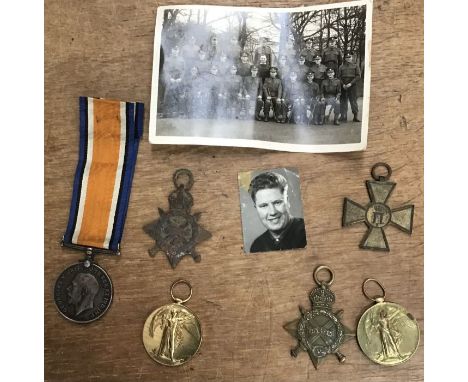 Collection of British WW1 medals includes Victory medal to GS-86214 Pte A.E Everett of the Royal Fusileers, 1914-15 star and 