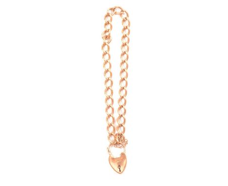 A 9 carat rose gold curb link bracelet, 6.3mm gauge open curb links fitted with a padlock fastener, 21cm, bracelet hallmarked