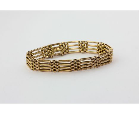 A 15ct yellow gold gate link bracelet, 23.9g