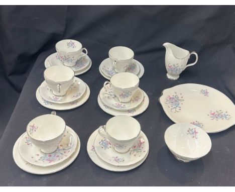 Part six piece Royal albert buttons and bows tea service 
