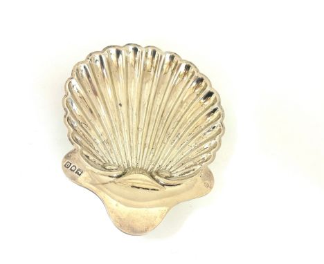 Vintage silver shell trinket dish, total weight 67grams