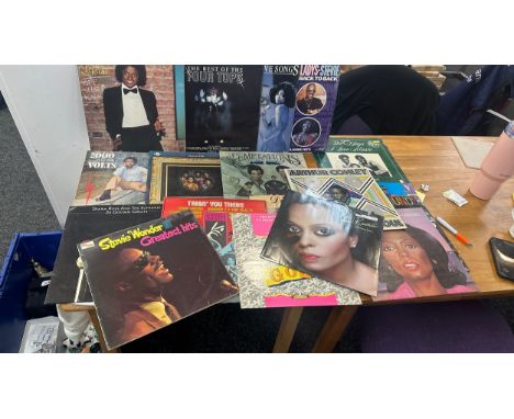 Selection of mo town and soul Vinyl LPS to include Diana Ross, Michael Jackson etc 