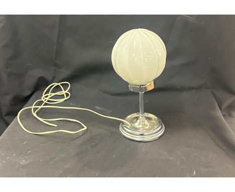 Art deco lamp, untested 