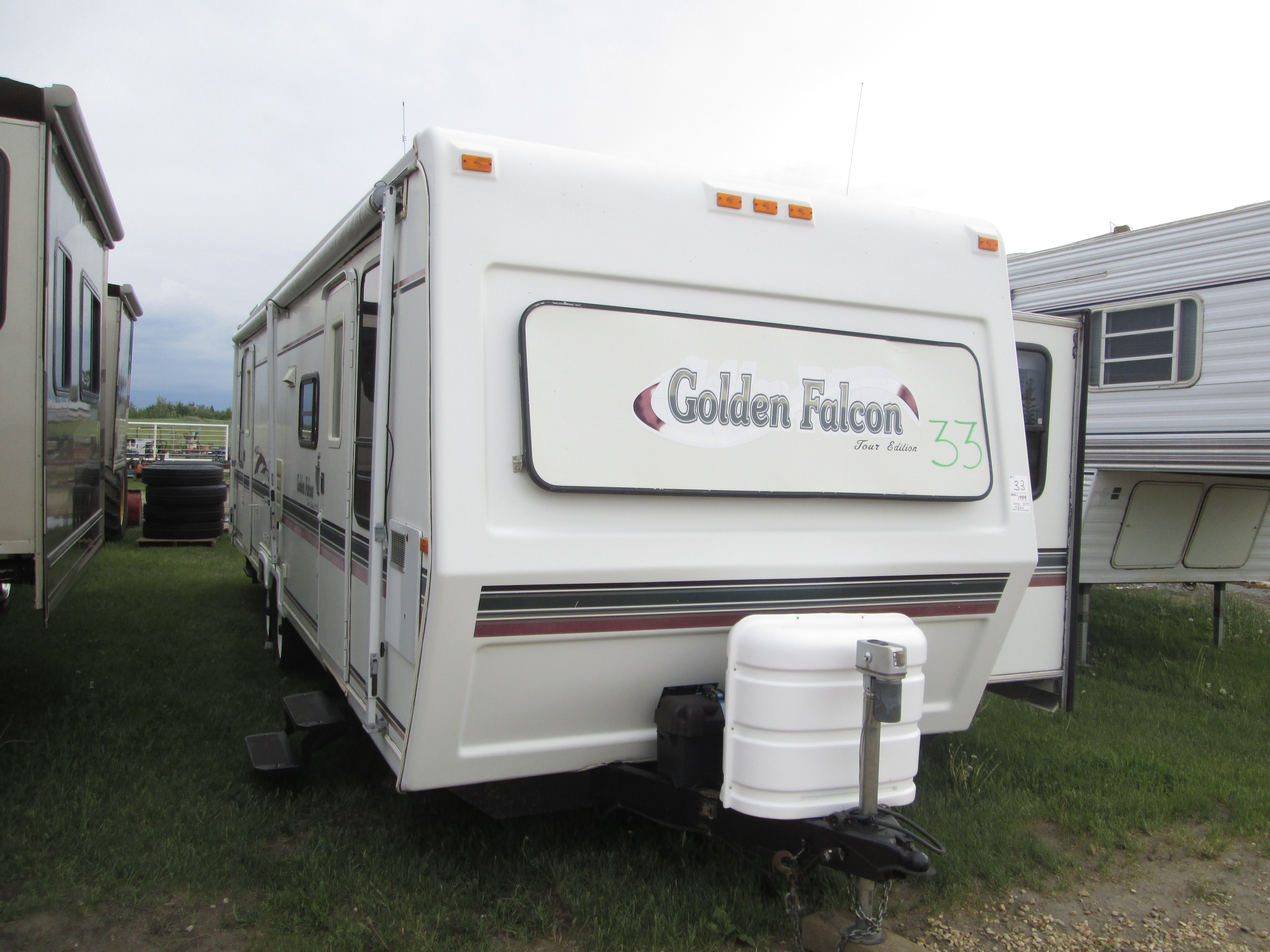 31' 1999 GOLDEN FALCON GLENDALE BUMPER PULL TRAVEL TRAILER C/W LARGE ...