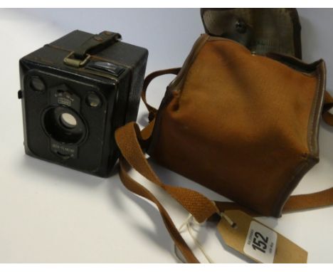 A Zeiss Ikon box camera in case 