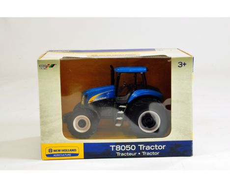 Britains Ertl 1/32 New Holland T8050 Tractor. M in Box.