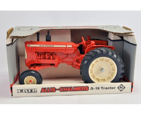 Ertl 1/16 Allis Chalmers D-19 Tractor. E to NM in Box.