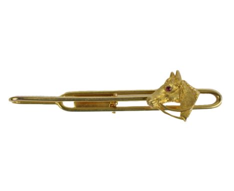 A fine quality and attractive 18ct gold Tie Pin, with horse head design and small ruby inset, hallmarked. (1)