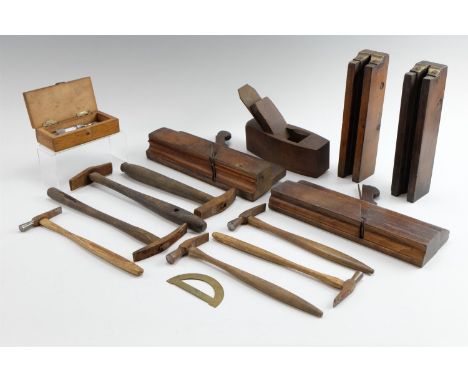 Various vintage tools comprising jewelers' hammers, moulding planes, including glazing rails planes, and a cased micrometer