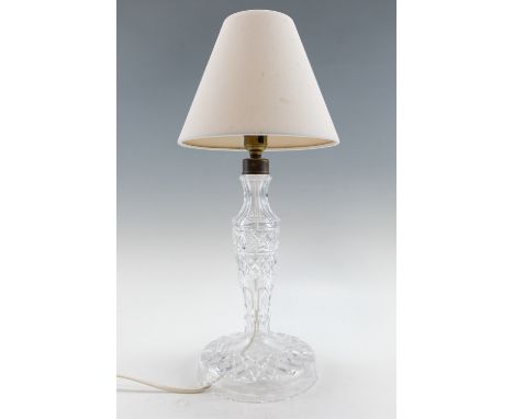 A cut glass table lamp, 33.5 cm excluding shade