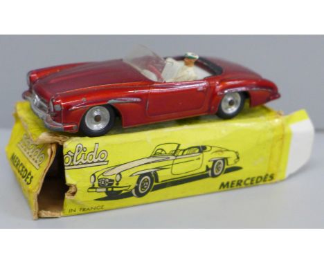 A Solido die-cast model Mercedes 190 SL Cabriolet, box a/f 