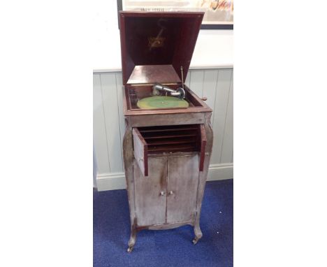 HIS MASTERS VOICE (THE GRAMOPHONE Co Ltd) CABINET GRAMOPHONEc.1920s, with No. 4 soundbox, mahogany floor-standing case with c
