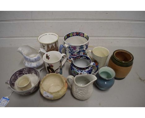 MIXED LOT OF CERAMICS TO INCLUDE LARGE 19TH CENTURY IRONSTONE TANKARD (A/F), A LOCKE &amp; CO WORCESTER SUGAR BASIN, COALPORT