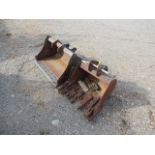 (2) Bucket Attachments