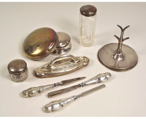 RING TREE ETC. An Edwardian ring tree (lacks base), silver mounted manicure tools, a single lid etc.