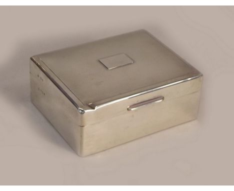 CIGARETTE BOX. A 1940's engine turned cigarette box.