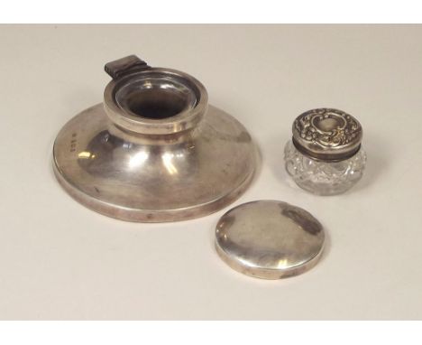 INKWELL ETC. An Edwardian silver inkwell (detached lid) &amp; a small silver mounted toilet jar.