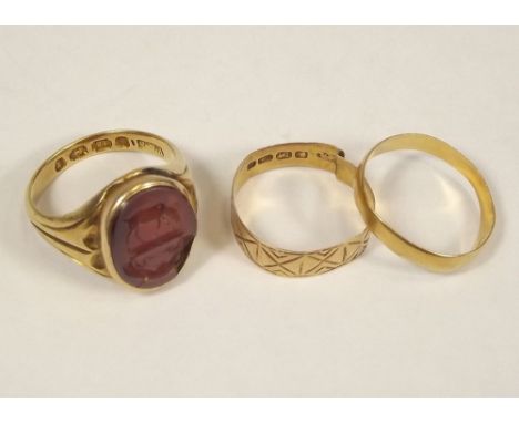 GOLD RINGS. A gentleman's Victorian 18ct. gold signet ring (a.f.) &amp; two scrap gold rings.