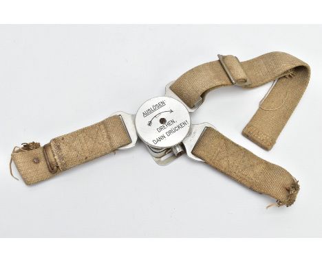 WORLD WAR TWO PERIOD PARACHUTE HARNESS, AS USED BY LUFTWAFFE PILOTS AND AIRCREW, this example is from the maker Dr Gettwart, 