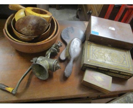 A mixed lot to include a Middle Eastern inlaid box, coffee grinder, treen bowls and other items 