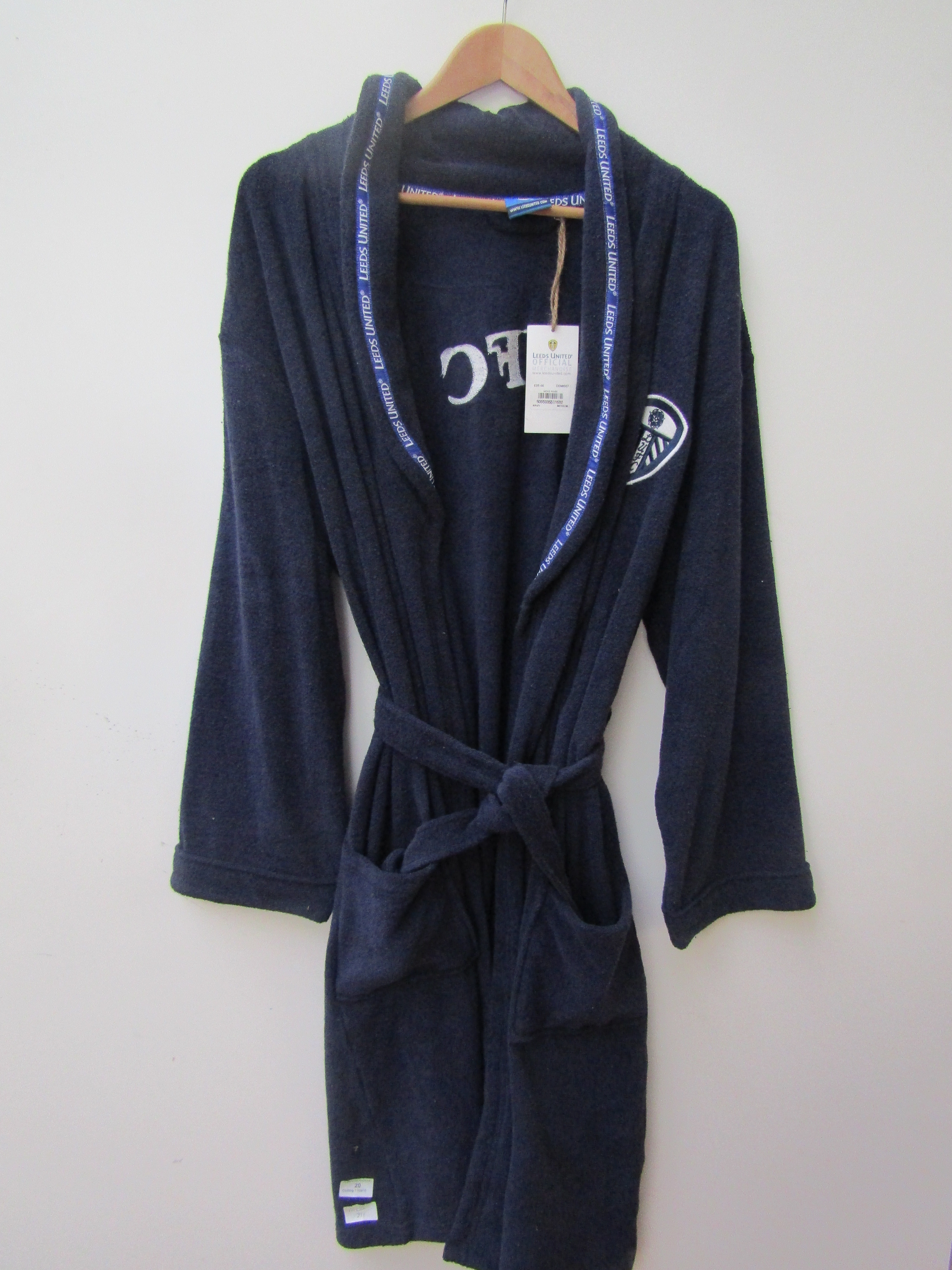 leeds graduation gown