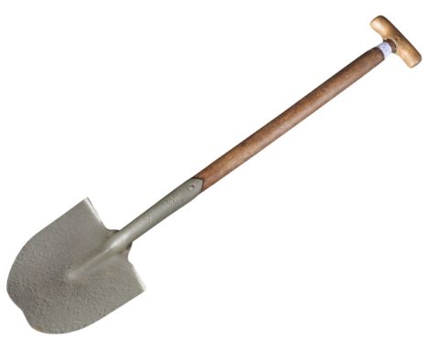 A WWII Second World War British Army entrenching shovel. Having a wooden grip handle and shaft. The socket of the shovel show