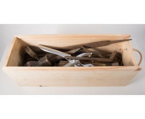 A quantity of carpentry tools, including planes and chisels etc, (2 boxes)