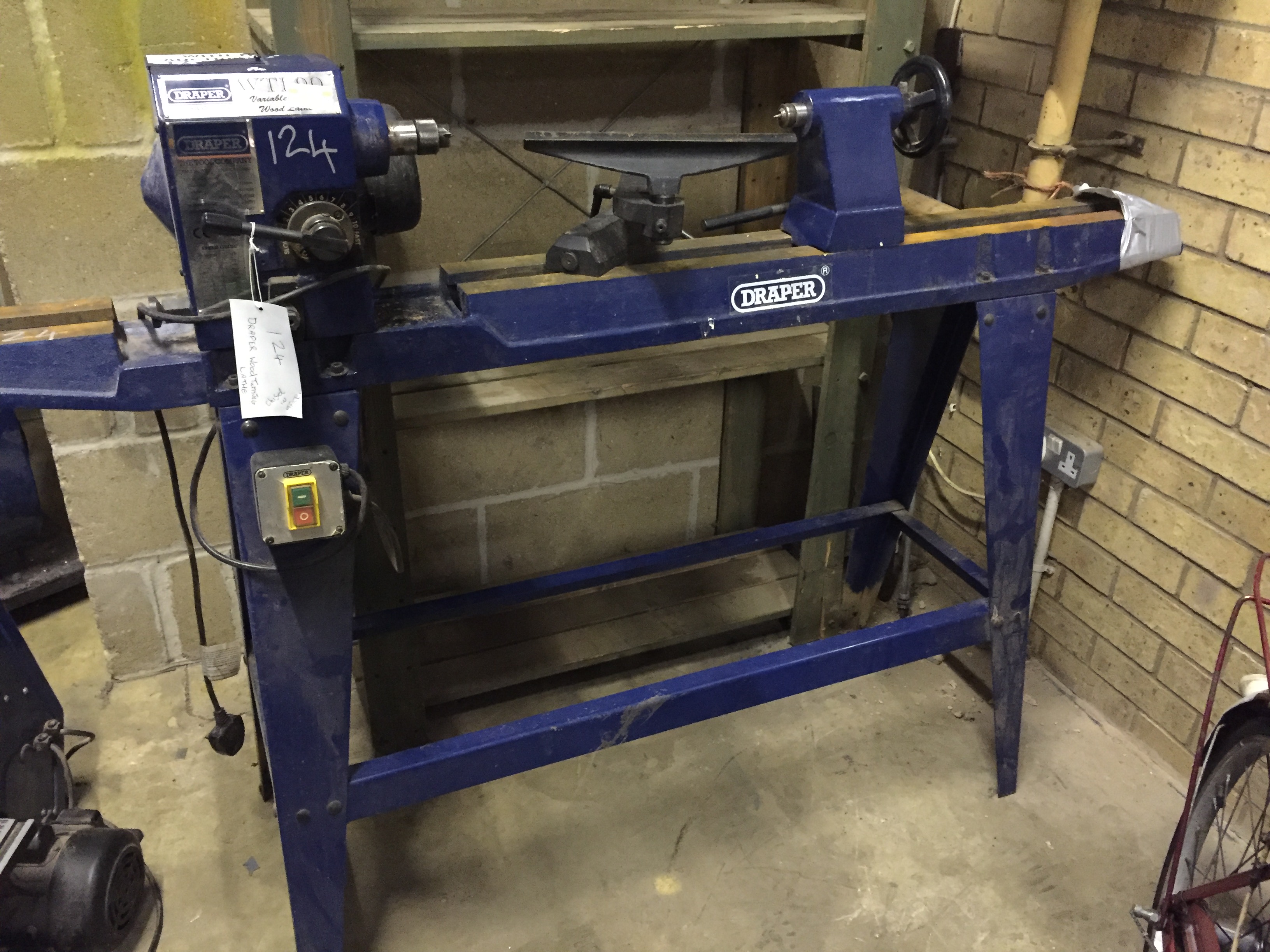 DRAPER WOOD TURNING LATHE MODEL WTL90. LOCATION CAMBRIDGE, UK