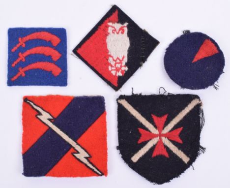 Anti-Aircraft & Searchlight Regiments Royal Artillery Cloth Formation Signs, consisting of embroidered 33rd Anti-Aircraft bri
