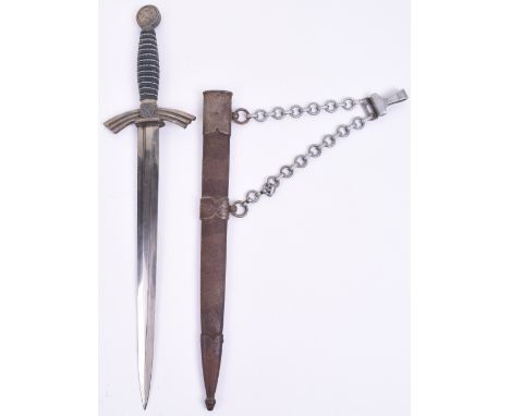 Luftwaffe 1st Pattern Officers Dress Dagger, blue leather grip retaining the grip wire, zinc metal cross guard and top pommel