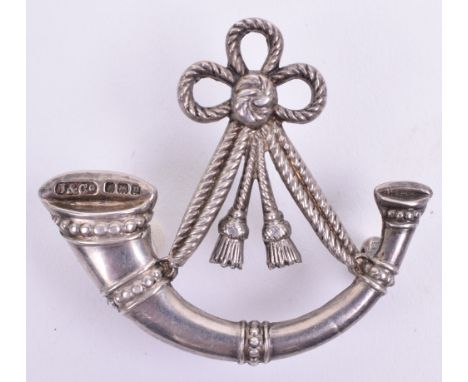 Hallmarked Silver Oxfordshire & Buckinghamshire Light Infantry Officers Cap Badge, strung bugle with Birmingham hallmarks for