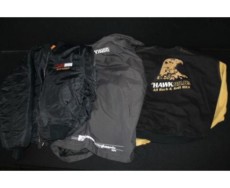 EVENT COATS - a 1st MTV European Music Awards 1994 lightweight coat, a The Hawk 9.5 FM All Rock and Roll Hits canvas black an