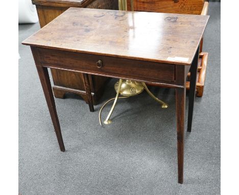 A George III provincial mahogany side table, 76cm width, depth 45cm, height 71cm
