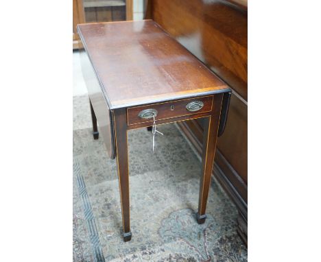 A George III satinwood banded mahogany Pembroke table width 85cms, depth 40cms, height 69cms