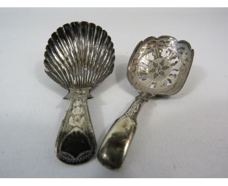 2 Georgian sterling silver tea caddy spoons. 18 grams. 