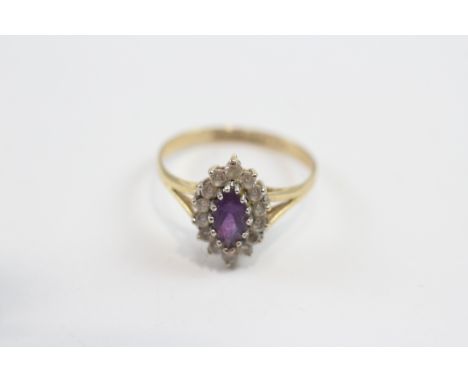 9ct Gold Vintage Marquise Cut Amethyst And White Cz Set Cluster Ring (1.7g)     2026037