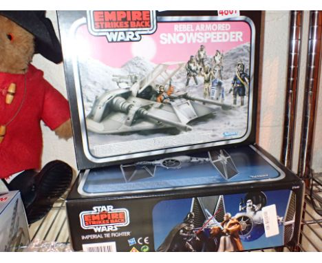 Boxed Kenner Empire Strikes Back Rebel Armoured Snowspeeder and Imperial Thai Fighter 