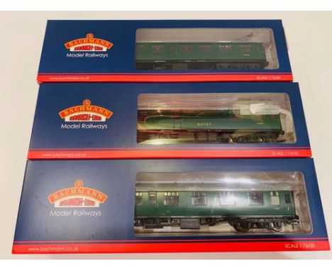 Bachmann OO Gauge 3x BR MK1 Green Coaches New Ex Shop Stock
