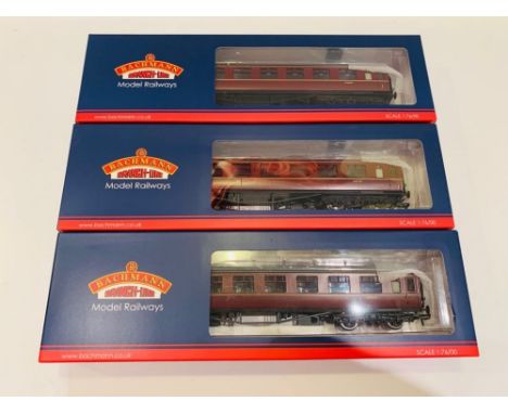 Bachmann OO Gauge 3x BR Maroon Collett Coaches New Ex Shop Stock