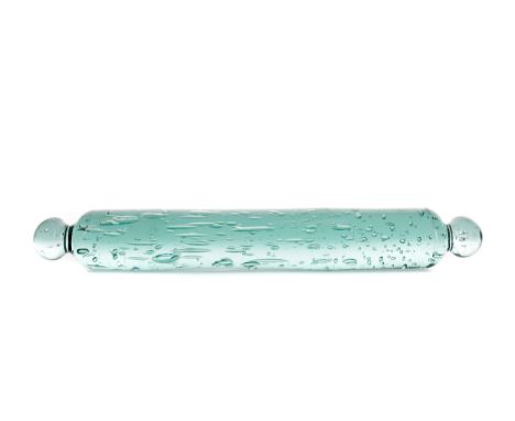 GREEN GLASS ROLLING PIN, 43cm wide, along with a Nailsea style glass rolling pin (2)