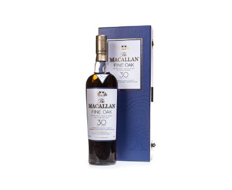 MACALLAN FINE OAK 30 YEARS OLD Single Malt Scotch Whisky Matured in a combination of bourbon and sherry casks. 700ml, 43% vol