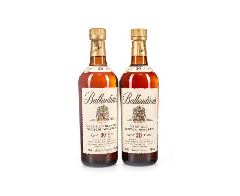 BALLANTINE'S 30 YEARS OLD (2) Blended Scotch Whisky 750ml, 43% volume. Two bottles.