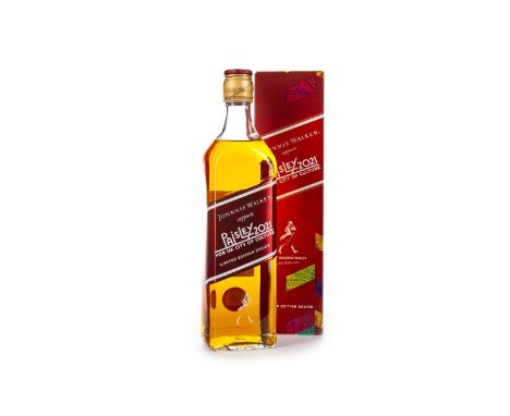 JOHNNIE WALKER PAISLEY 2021 Blended Scotch Whisky Bottled by Diageo in support of Paisley's bid to be UK City Of Culture 2021