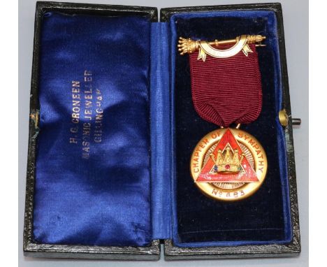 15ct gold hallmarked and enamel three coloured stone set Masonic Chapter of Sympathy No.483 Past Masters breast Jewel to M.E.